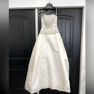 Casa Blanca Bridal Gown